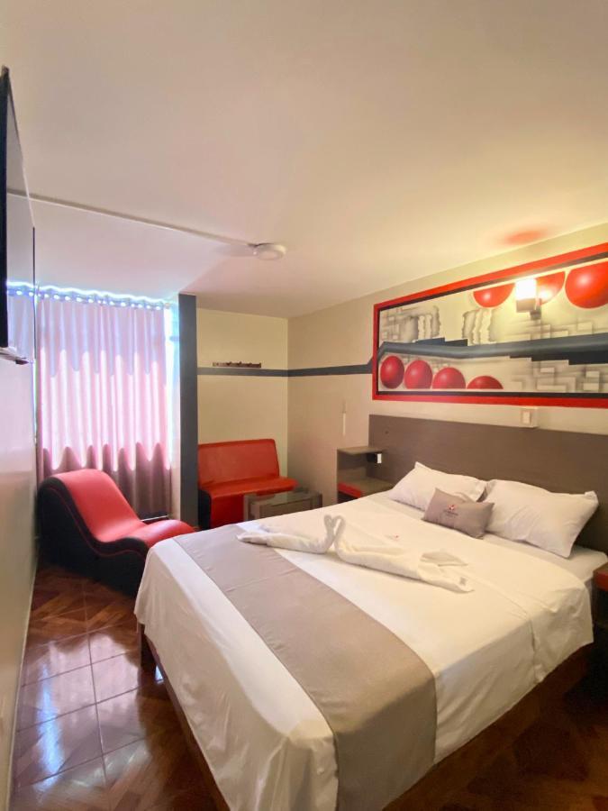 Las Bermudas - Hostal Callao エクステリア 写真